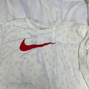 Nike Graphic T Shirt